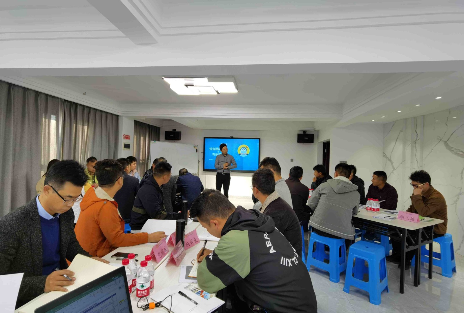 1616121209736.jpg 12_爱奇艺.jpg